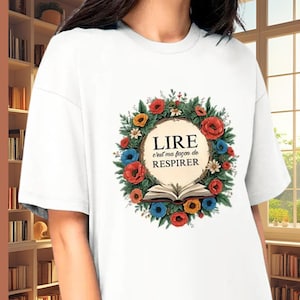 Oversized T-shirt “Reading is my way of breathing”, reading quote, gift idea for book lovers, bibliophiles, booklovers