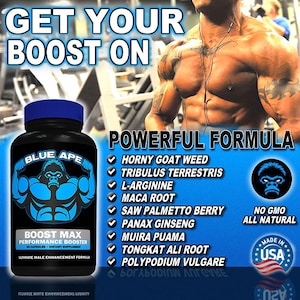 Może przedstawiać: Czarna butelka suplementów "Blue Ape" Boost Max Performance Booster. Etykieta zawiera niebieską grafikę goryla i informacje o produkcie. Obraz zawiera również tekst "Get Your Boost On" i listę składników.