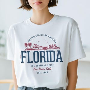 Florida Souvenir Shirt Vintage-Looking State of Florida T-Shirt from Florida Gifts by Treaja®