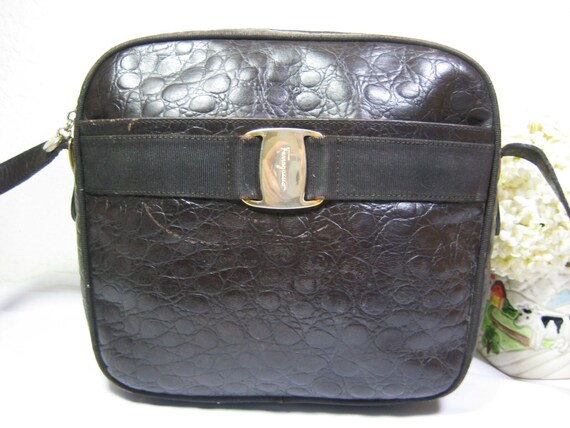 Older ferragamo bags outlet