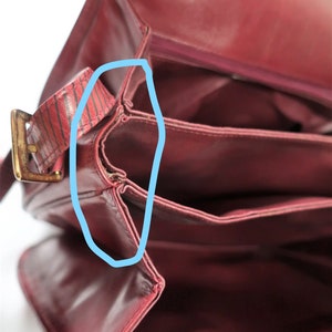 Vintage VALENTINO GARAVANI Burgundy Leather Accordion flap Shoulder Bag image 6