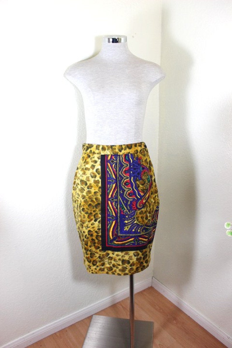 Vintage VERSACE Versus Yellow Wool Printed Mini Skirt Sz Small 30 44 5 6 7
