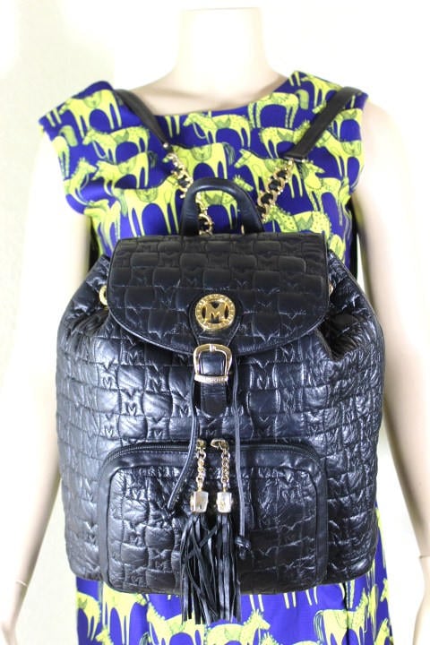 Metrocity Quilted Leather Shoulder Bag in Black