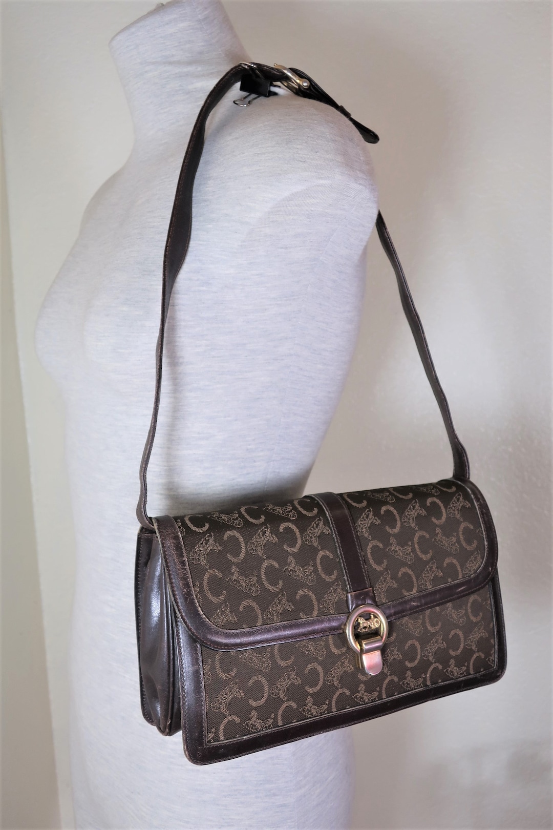 バッグ old celine chain leather oneshoulderbag Celine Vintage Shoulder Bag Crossbody Chain Classic Box