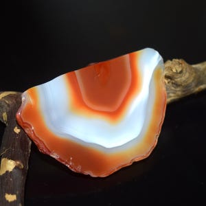 Natural Orange Banded Agate Slice, Polished Sunset Agate Freeform Slab, Translucent Concentric Pattern Stone, Jewelry Making Reiki Gift