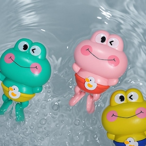 SwimmyFrog – Clockwork Bath Toy for Kids | Floating Wind-Up Frog