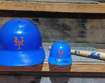 Casco mini autografiado de Frank Viola, casco de bateo y bate de los Mets de Nueva York