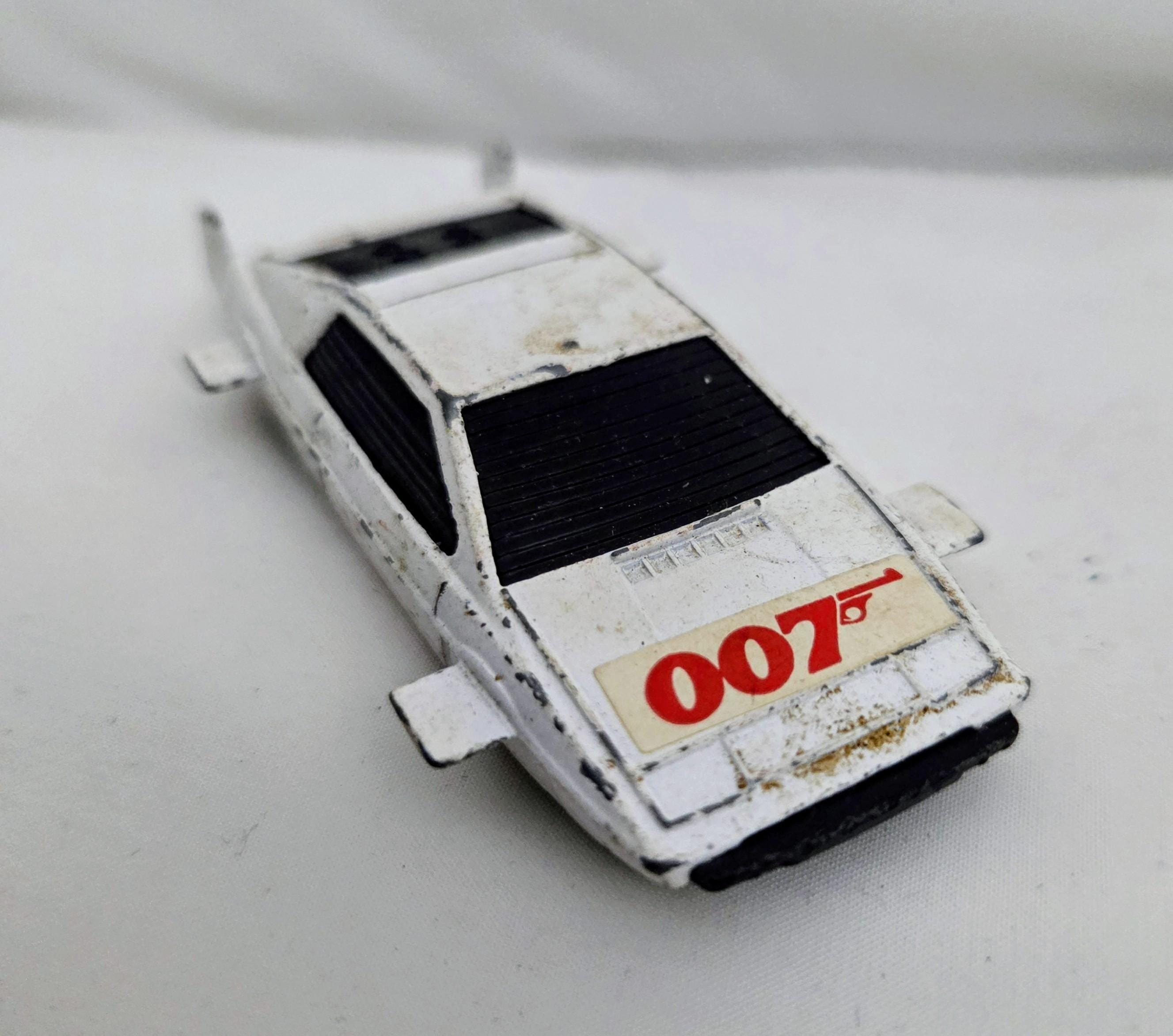 Lotus esprit corgi - Etsy 日本