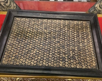 Taca do serwowania z drewna w stylu vintage z tkanym wzorem, rustykalna prostokątna taca dekoracyjna