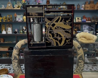 Juego de caja de madera japonesa vintage con 2 botellas de peltre – Cofre de almacenamiento estilo laca negra, pieza decorativa de coleccionista