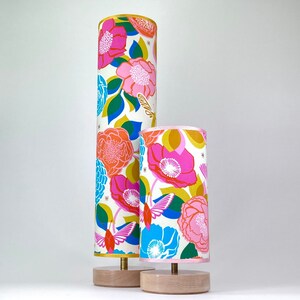 Flower Madness Tischlampe