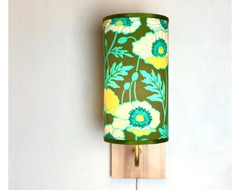 Wall Sconce Lamp in green poppy