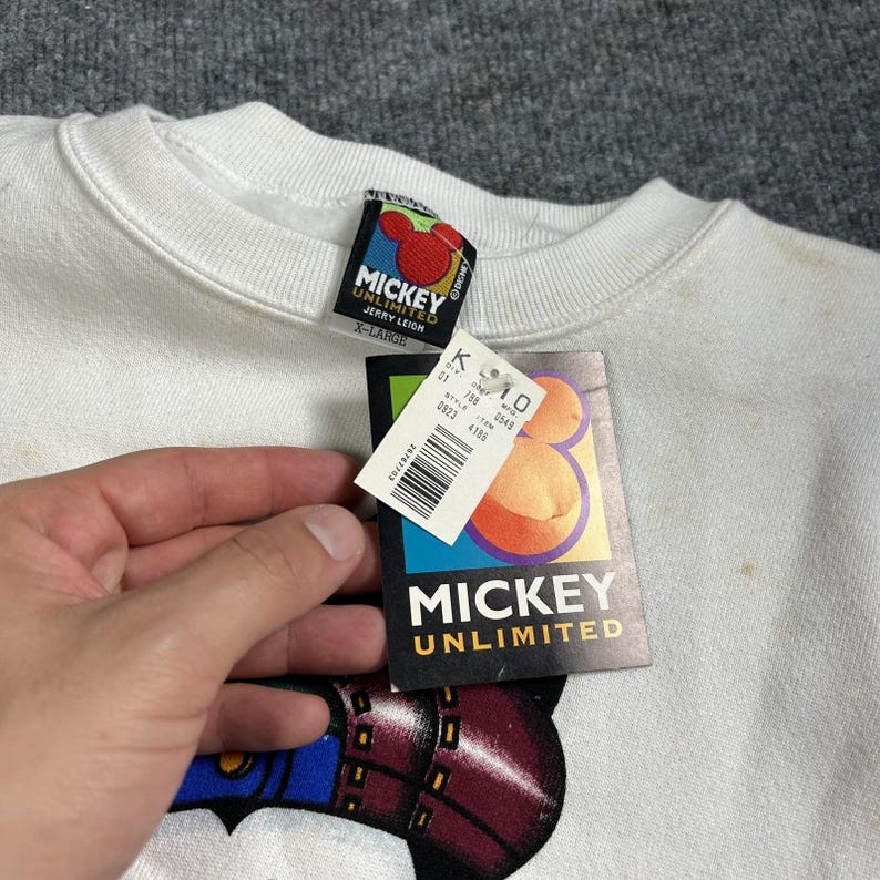 Vintage Mickey Unlimited Mickey Mouse Sweatshirt Mens XL White Hockey USA 90s image 3