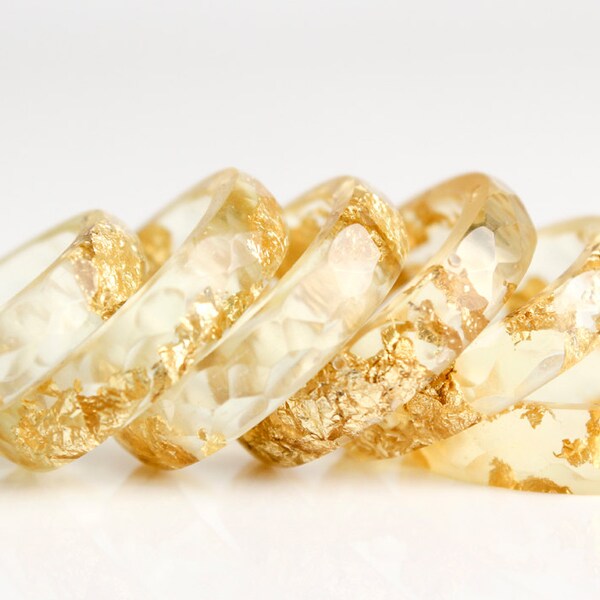 yellow gold leaf eco resin size 7 ring