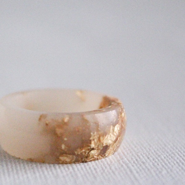 rose gold size 8 round resin eco resin ring