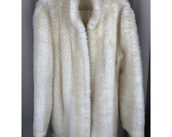Vintage 70s Ivory Faux Fur Coat Old Hollywood Glam Mob Wife Aesthetic Medium