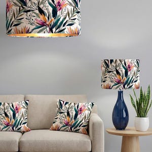 Fait à la main sur commande, luxueux abat-jour à motif de feuille de plante florale rose, abat-jour suspendu, toutes formes et tailles disponibles