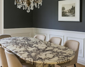 Mesa de comedor de mármol Calacatta Viola hecha a mano: Mesa de piedra con pedestal ovalado/