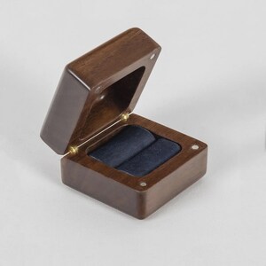Wood ring box, engagement ring box, wedding ring box, wooden ring box, ring bearer, ring storage, handmade Walnut ring box