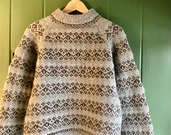 Homestead Pullover Knitting Pattern, Instant PDF Download, Raglan