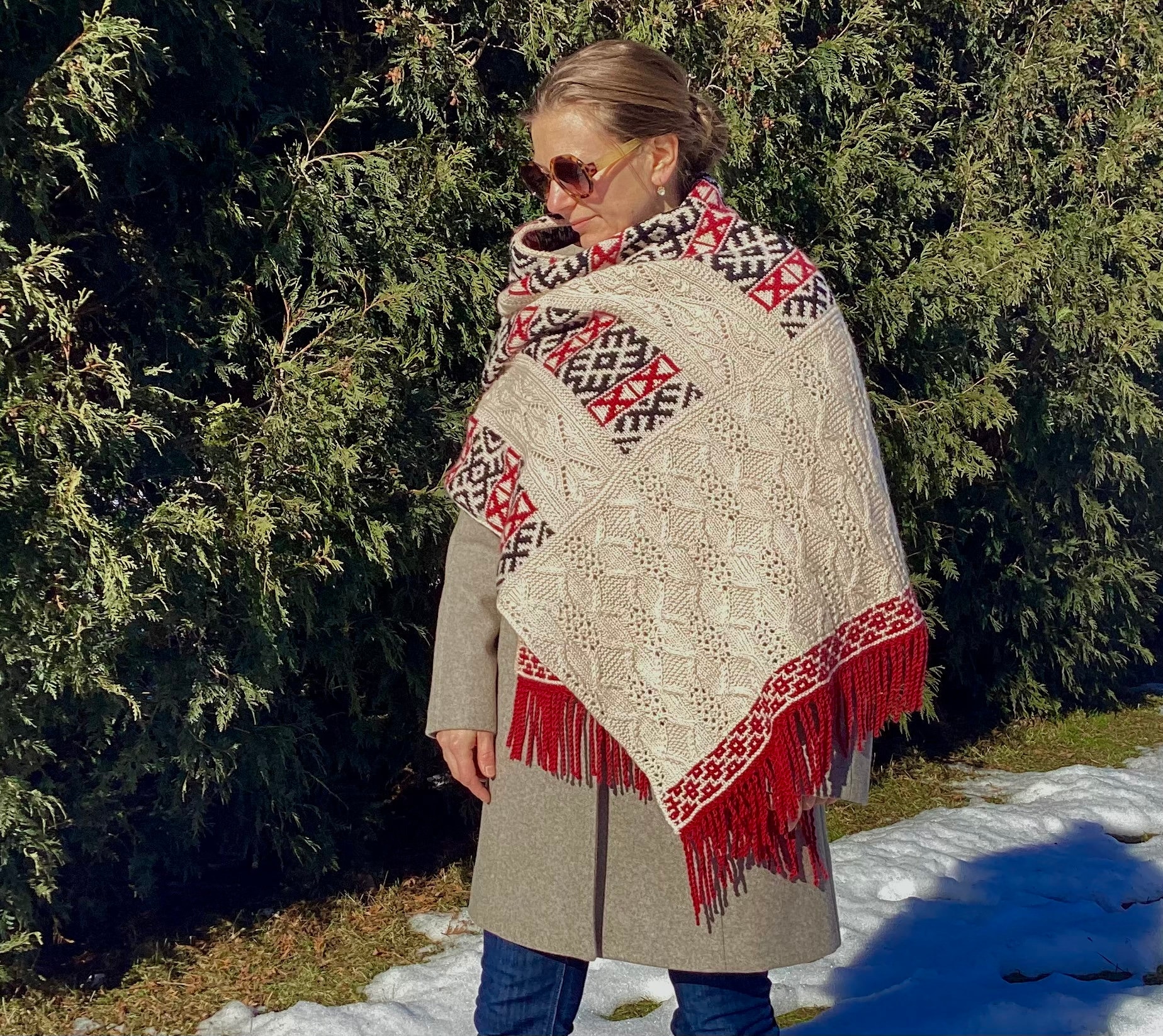 Aragon Wrap Knitting Pattern: DK Weight Colorwork Shawl (PDF Instant ...