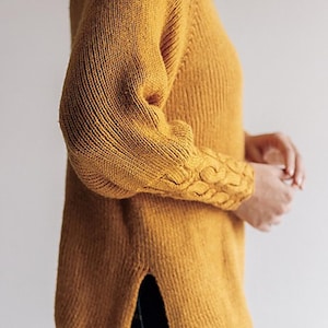 Cortado Pullover Knitting Pattern: Ribbed Cabled Yoke (PDF Download) Ribbed Raglan Cables