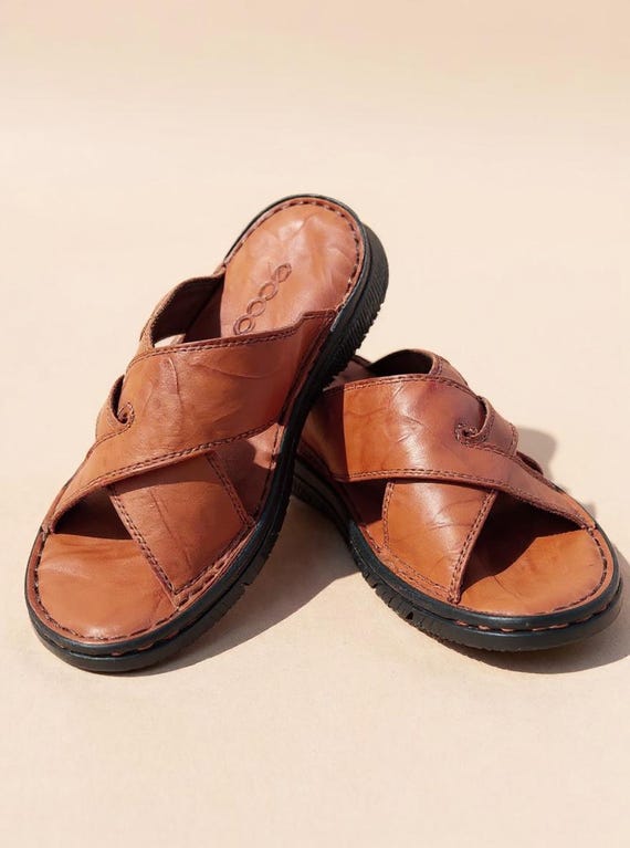 Handmade Leather Cross Strap Slippers: Men's Comfort Slip-Ons