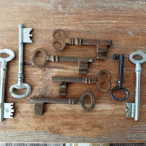 Real Set of 8 old and antique keys, Collection of old keys, Antique iron and brass keys, country house, farm decor, European keys