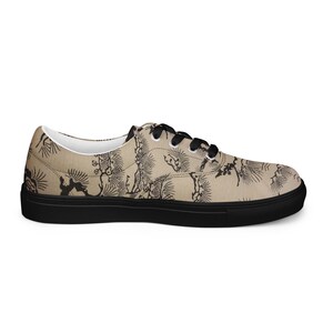 Men’s lace-up canvas shoes