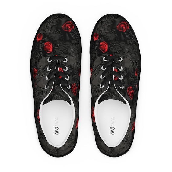 Men’s lace-up canvas shoes