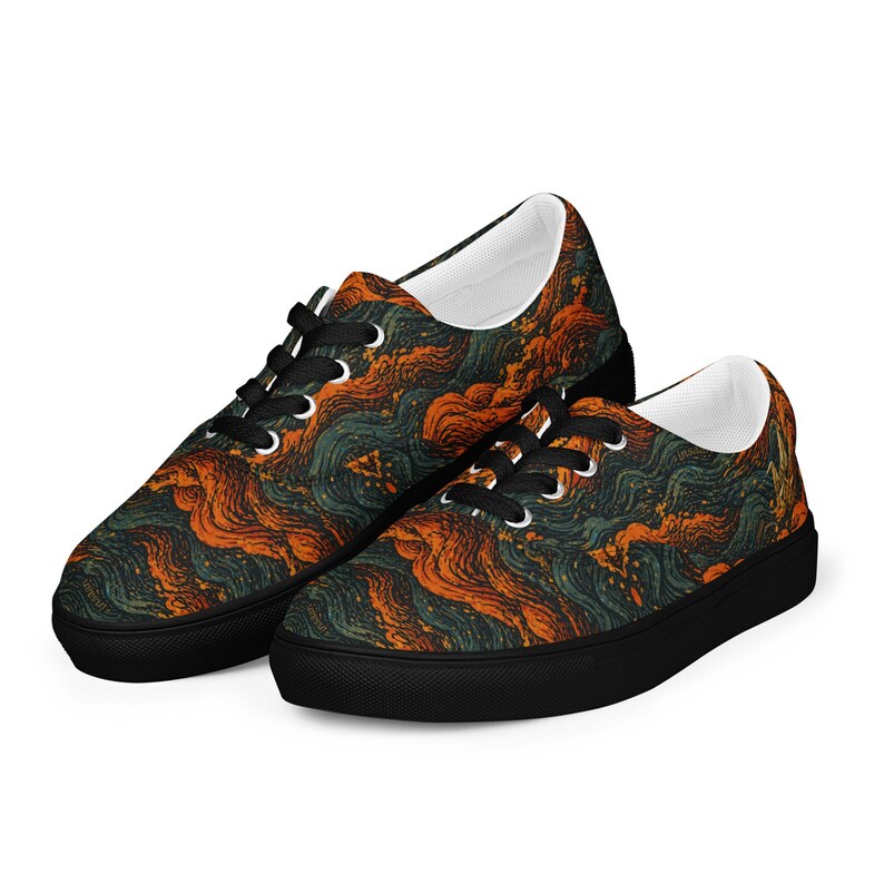 Men’s lace-up canvas shoes
