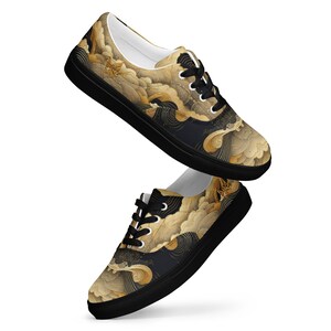 Men’s lace-up canvas shoes