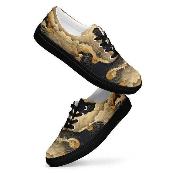Men’s lace-up canvas shoes