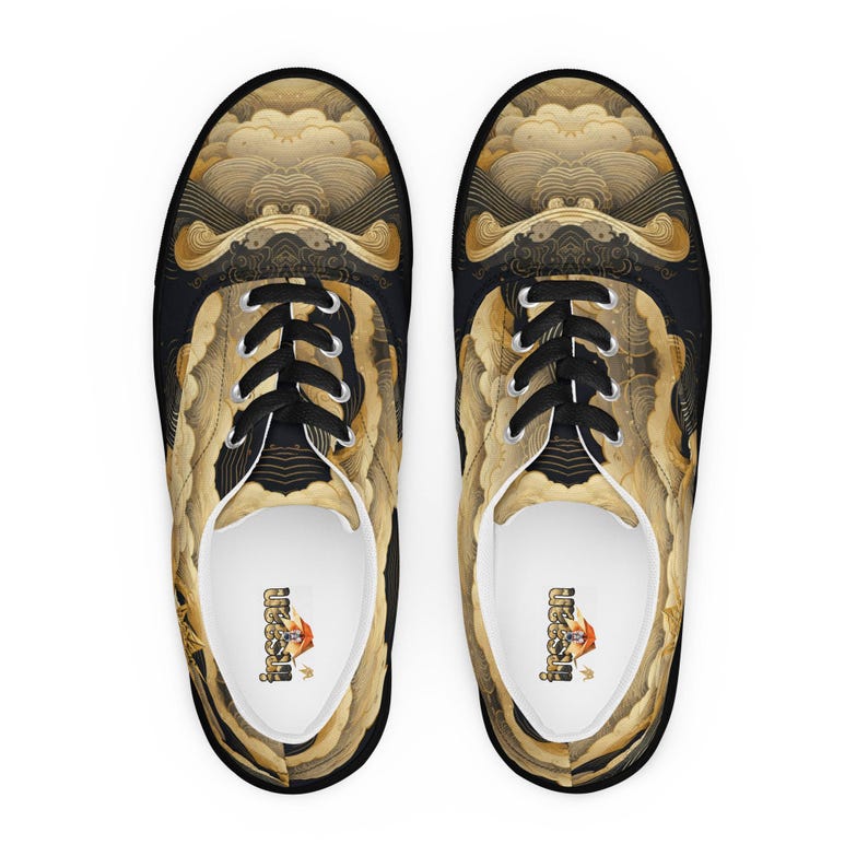 Men’s lace-up canvas shoes