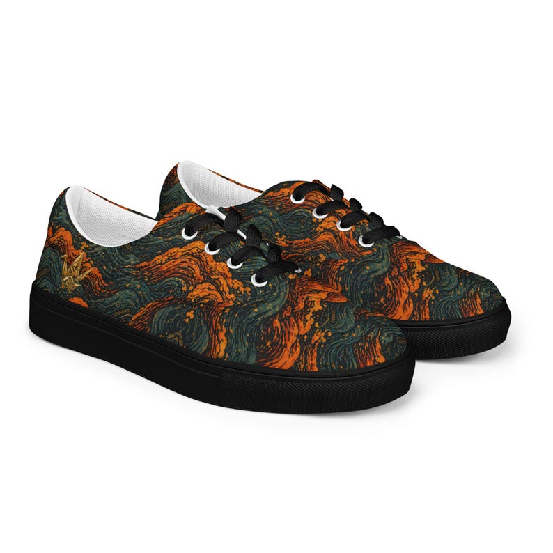 Men’s lace-up canvas shoes