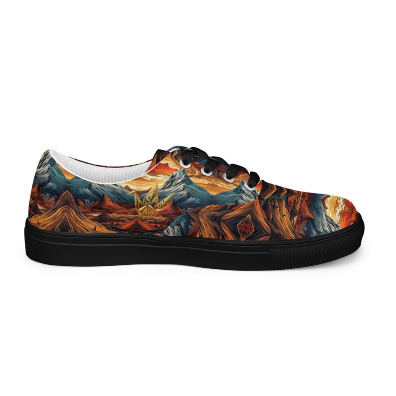 Men’s lace-up canvas shoes