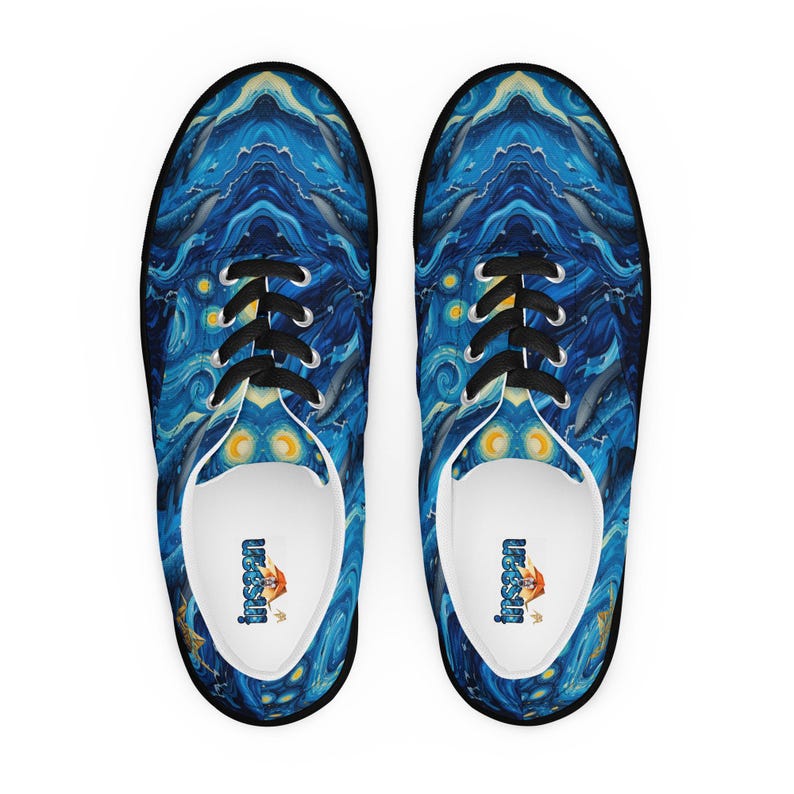 Men’s lace-up canvas shoes