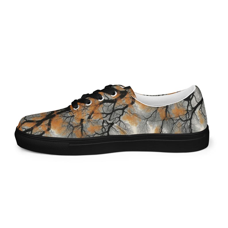 Men’s lace-up canvas shoes