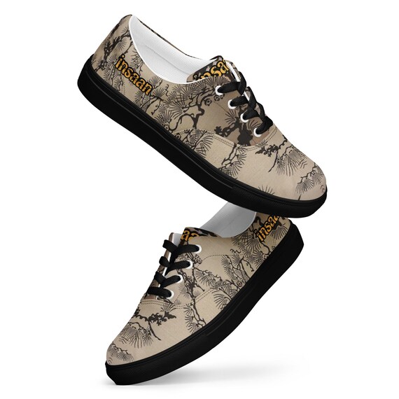 Men’s lace-up canvas shoes