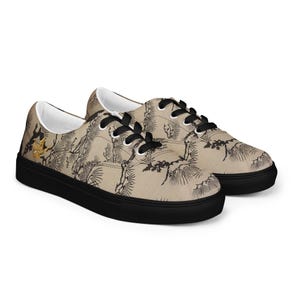 Men’s lace-up canvas shoes