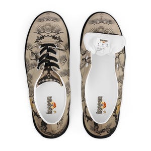Men’s lace-up canvas shoes