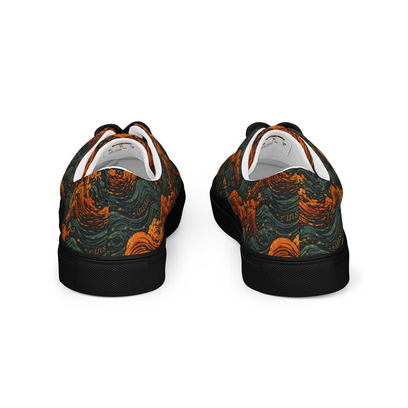 Men’s lace-up canvas shoes