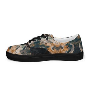 Men’s lace-up canvas shoes