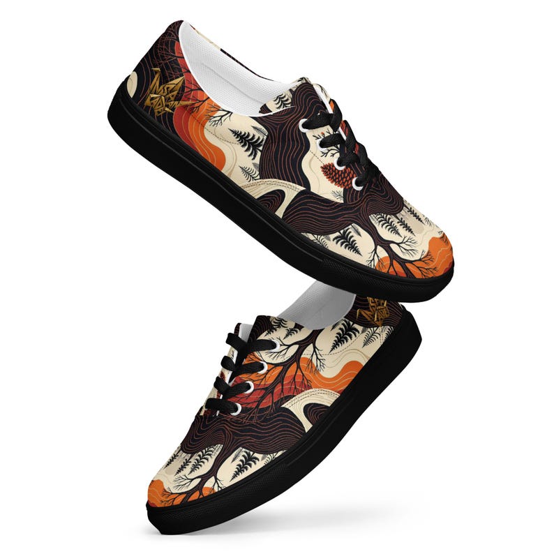 Men’s lace-up canvas shoes