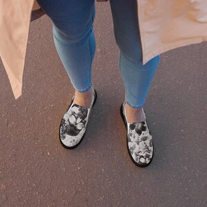 Women's Slip-On Canvas Shoes