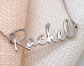 Namenskette aus 950er Platin mit Diamantanhänger – personalisiertes Jubiläumsgeschenk für Mama