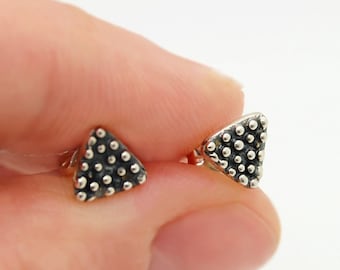 Triangle Stud Earrings, Oxidized Silver Earrings, Triangle Earrings, Geometric Earrings, Pyramid Studs
