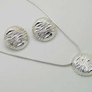 Water Wave Pendant Necklace, Water Silver Necklace, Circular Pendant Necklace Mom Gift image 6