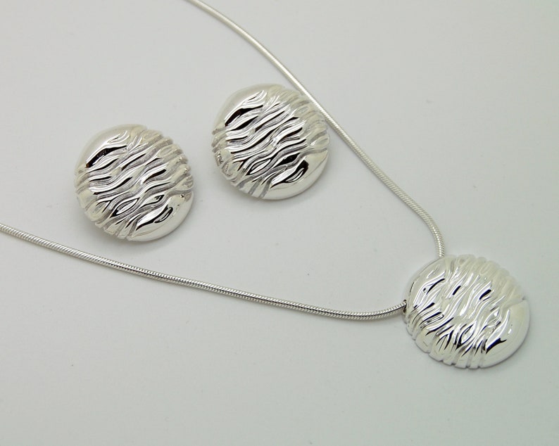 Water Wave Pendant Necklace, Water Silver Necklace, Circular Pendant Necklace Mom Gift image 6