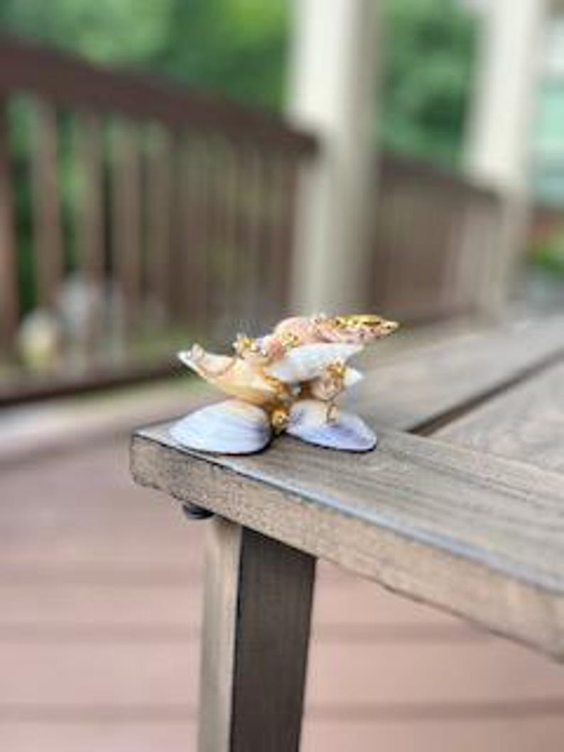 Coastal Seashell Ring Dish Beach-inspired Jewelry Holder With Gold ...